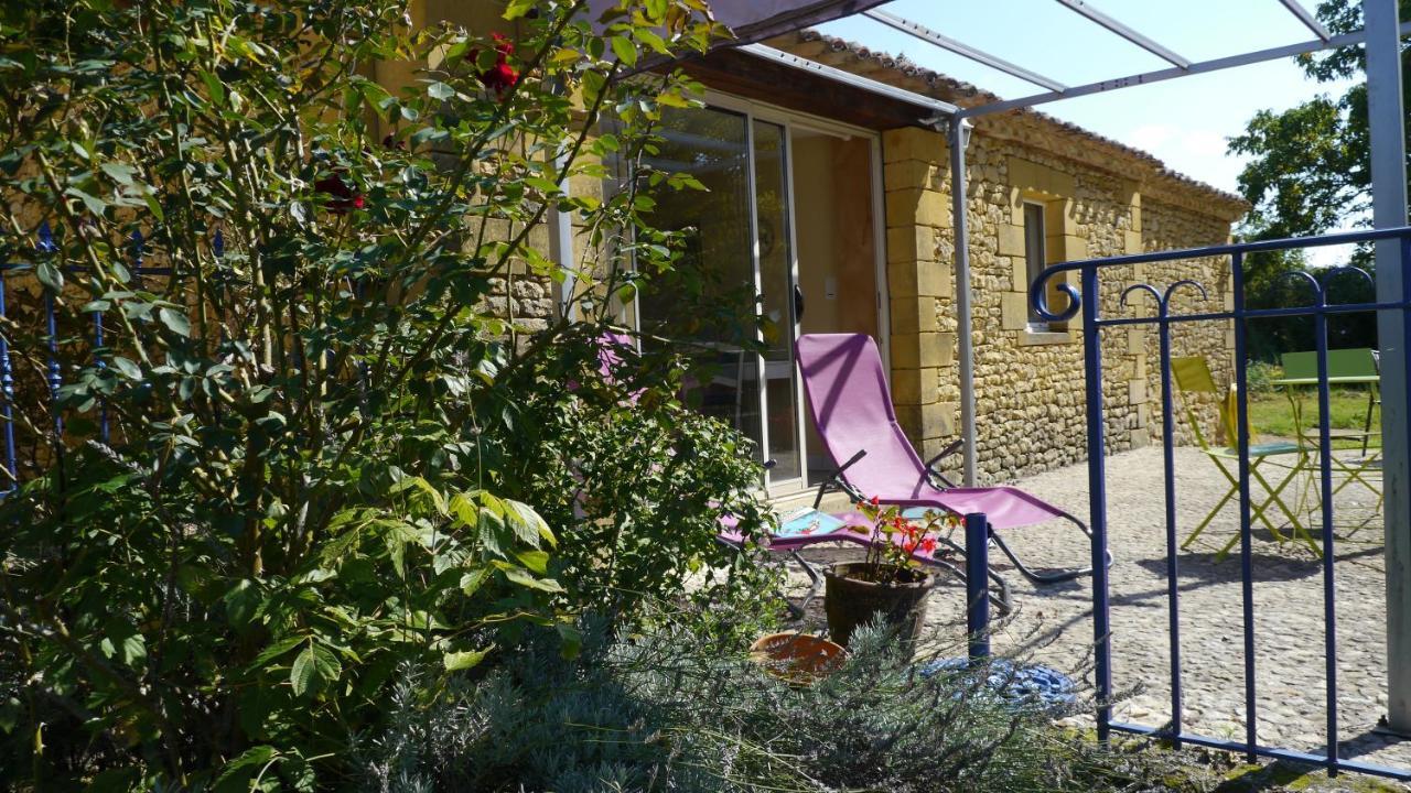 La Borie Du Chevrier Hotel Sainte-Croix-de-Beaumont Exterior photo